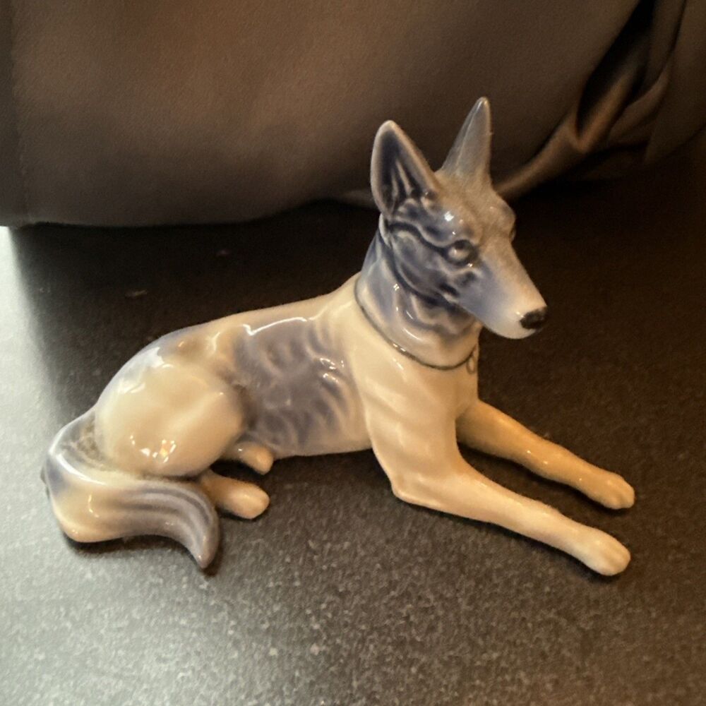 VTG Blue And White German Shepherd Dog Figurine Made In Occupied Japan No Chips